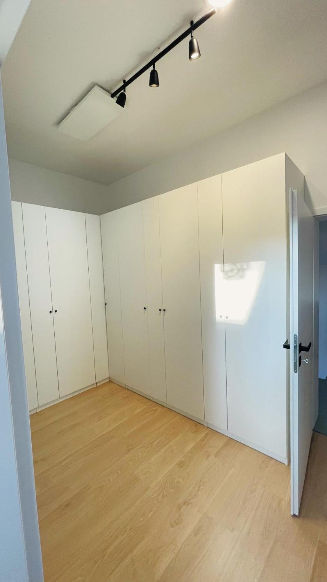 House Flow, 3 Room, Free 2 Parking 布拉迪斯拉发 外观 照片