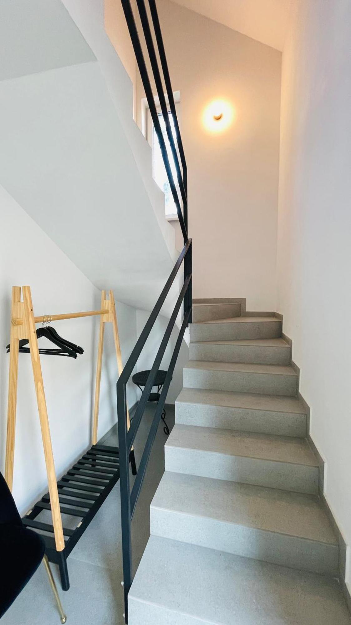 House Flow, 3 Room, Free 2 Parking 布拉迪斯拉发 外观 照片