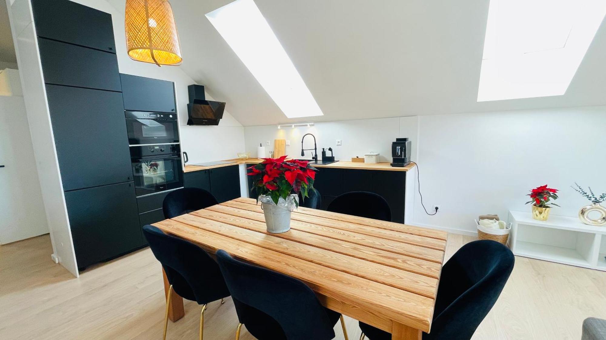 House Flow, 3 Room, Free 2 Parking 布拉迪斯拉发 外观 照片