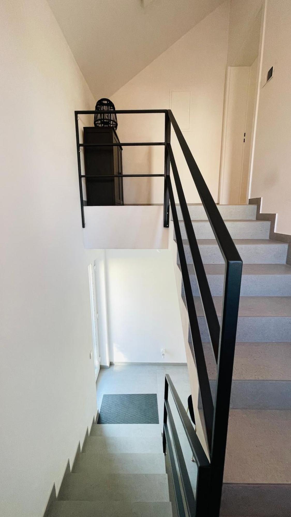 House Flow, 3 Room, Free 2 Parking 布拉迪斯拉发 外观 照片