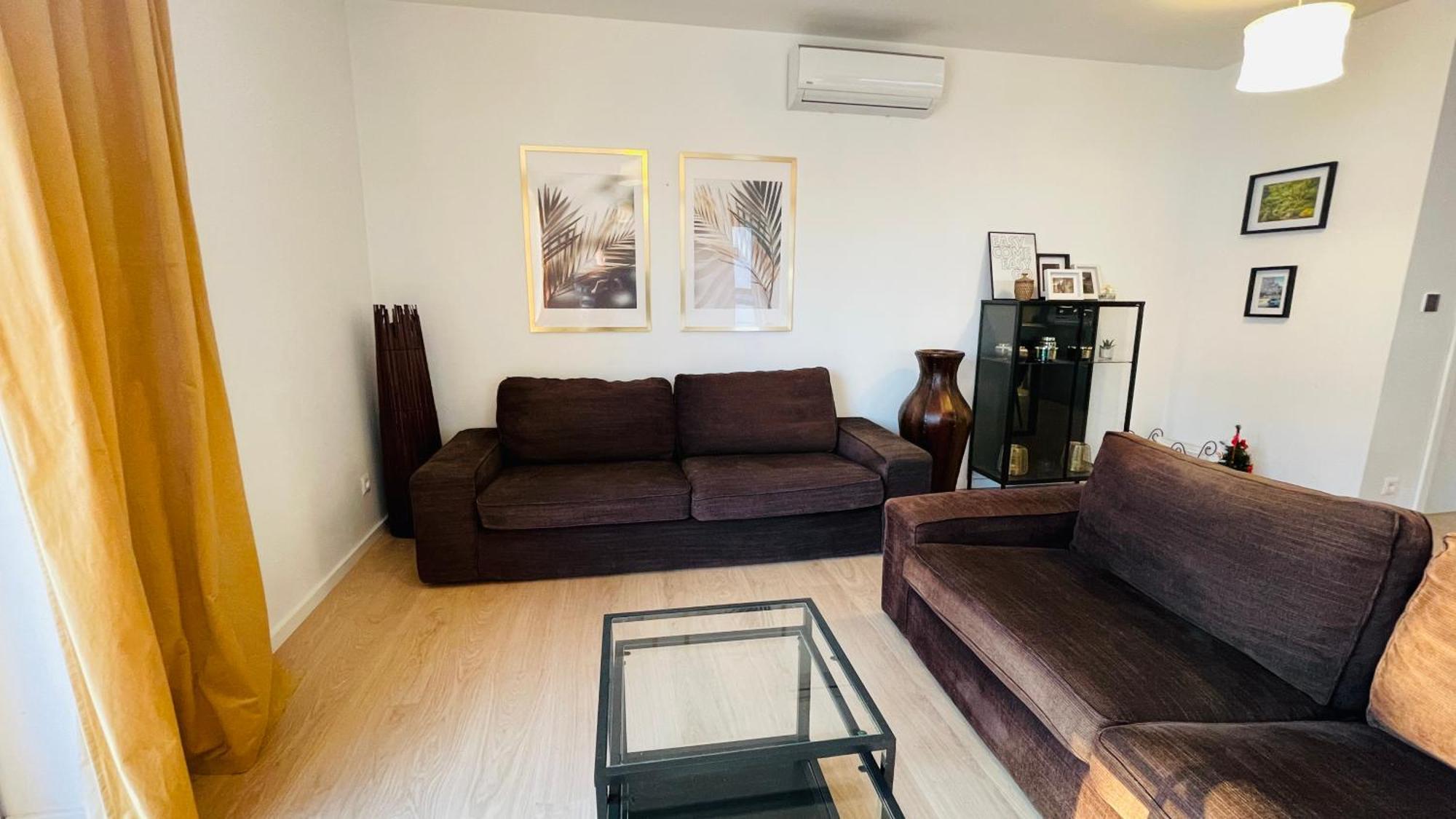 House Flow, 3 Room, Free 2 Parking 布拉迪斯拉发 外观 照片