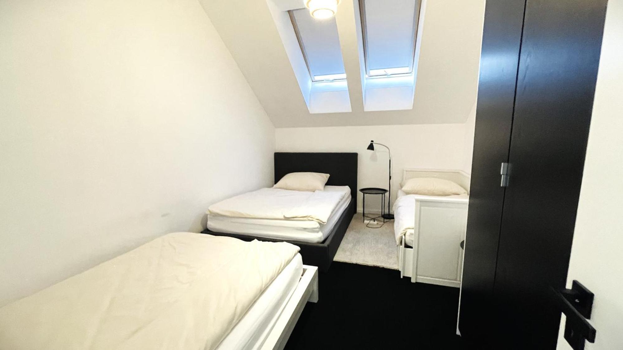 House Flow, 3 Room, Free 2 Parking 布拉迪斯拉发 外观 照片
